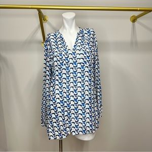 Two by Vince Camuto Blue Patterns Split Crew Neck Top